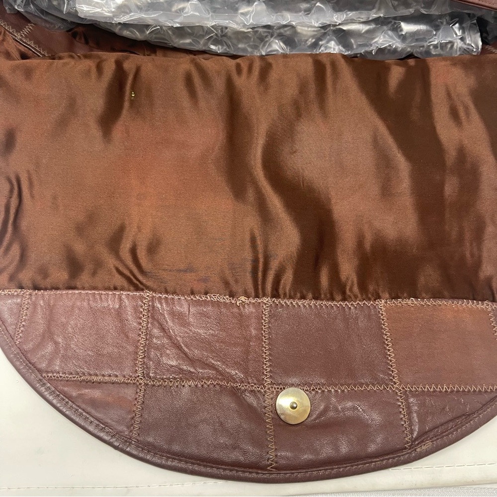 Vintage Uruguay Leather Patchwork Hobo Bag | Early 2000s | Brown Artisan Leather - Picture 6 of 10